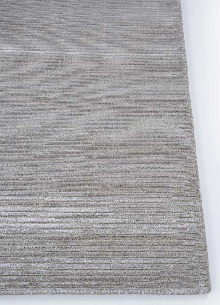 basis grey and black wool and viscose Hand Loom Rug - Corner basis grey and black wool and viscose Hand Loom Rug - Corner