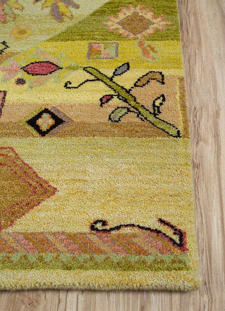 manchaha gold wool and bamboo silk Hand Knotted Rug - Corner