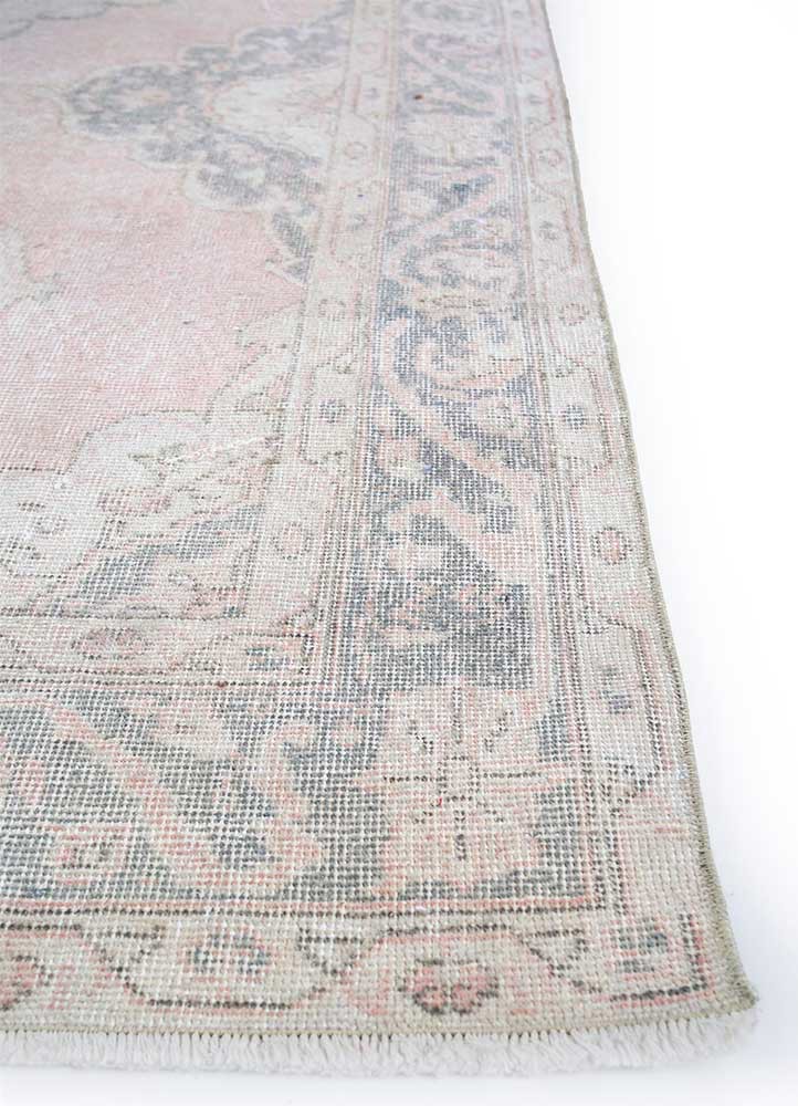 vintage beige and brown wool Hand Knotted Rug - Corner vintage beige and brown wool Hand Knotted Rug - Corner