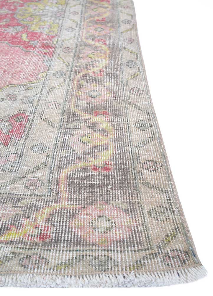 vintage pink and purple wool Hand Knotted Rug - Corner