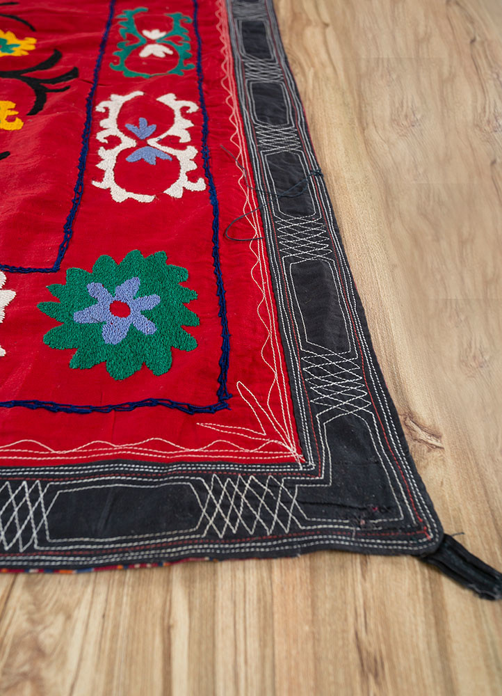 jean red and orange cotton Hand Loom Rug - Corner jean red and orange cotton Hand Loom Rug - Corner