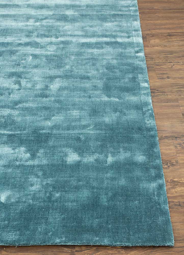 yasmin blue viscose Hand Loom Rug - Corner