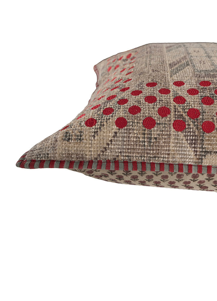 cushion red and orange wool Cushion Cover Rug - Corner cushion red and orange wool Cushion Cover Rug - Corner