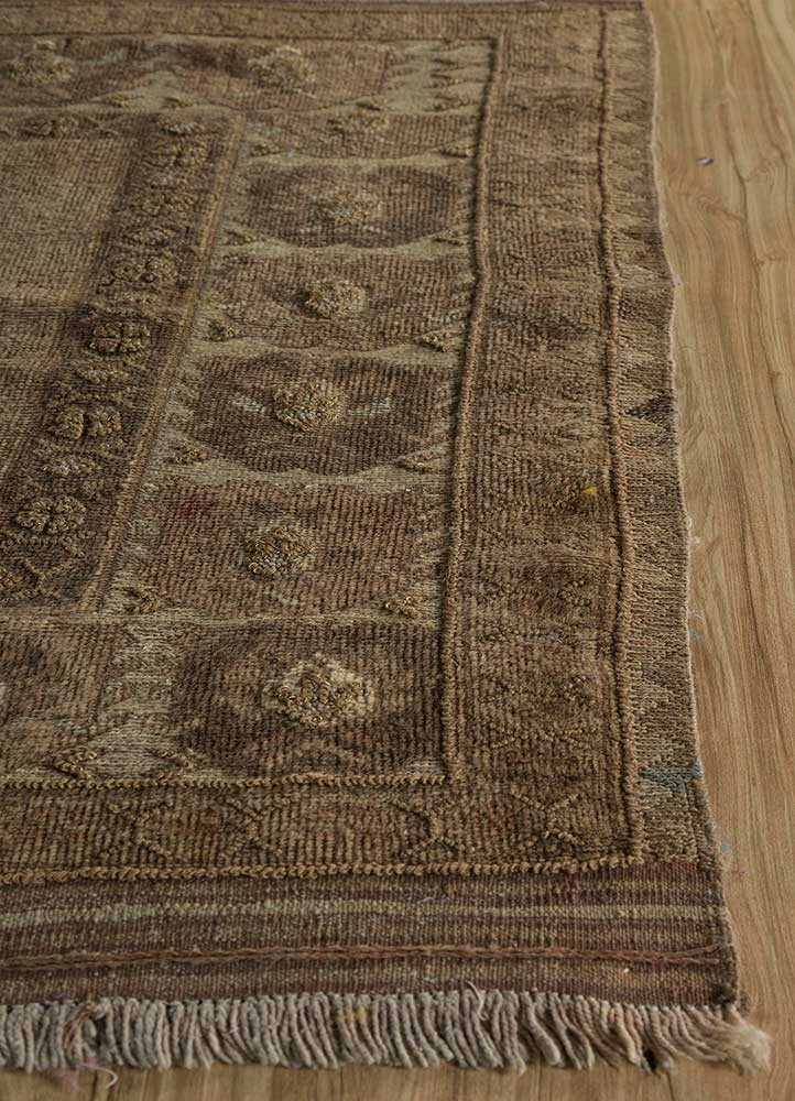 bedouin beige and brown wool Flat Weaves Rug - Corner