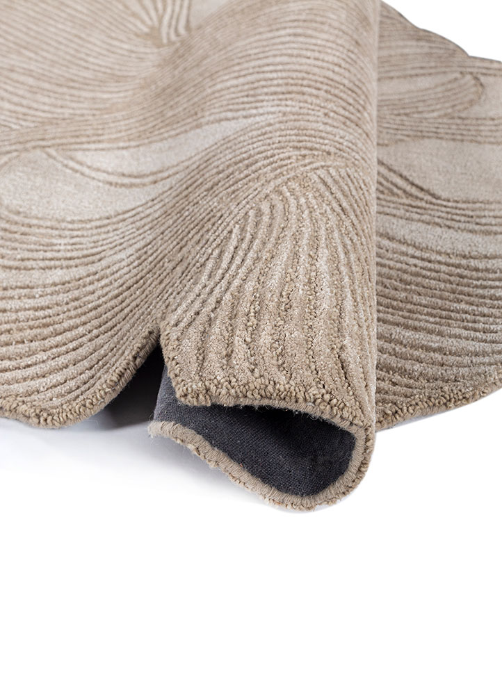 infini ivory wool and viscose Hand Tufted Rug - FloorShot