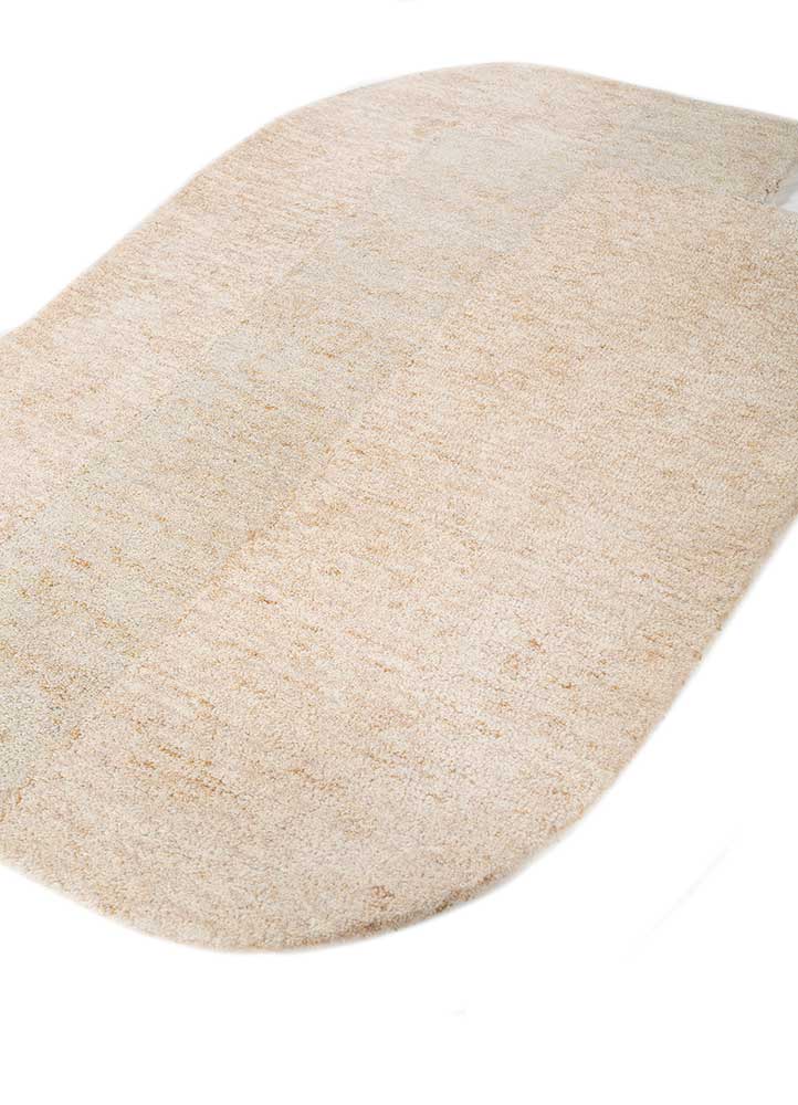 come around ivory wool and viscose Hand Tufted Rug - FloorShot
