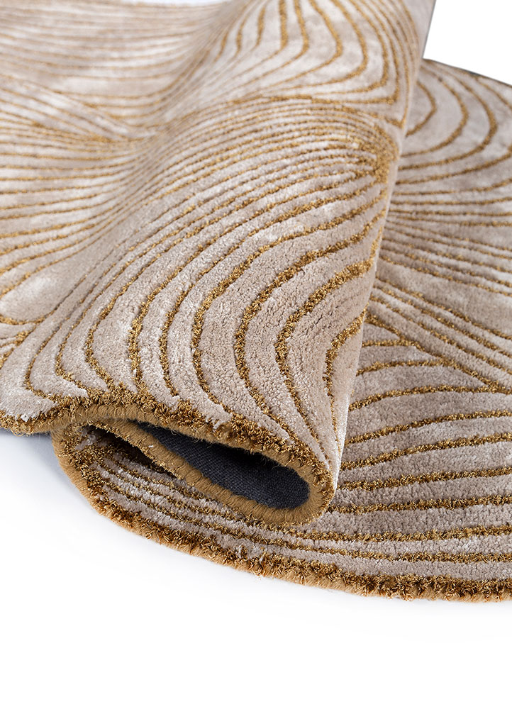 infini beige and brown viscose Hand Tufted Rug - FloorShot