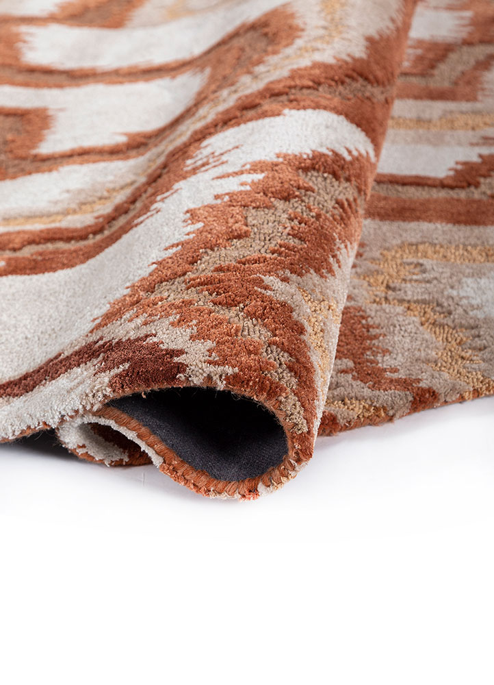 mythos red and orange wool and viscose Hand Tufted Rug - FloorShot