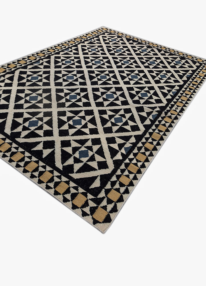 alhambra grey and black wool Flat Weaves Rug - FloorShot alhambra grey and black wool Flat Weaves Rug - FloorShot