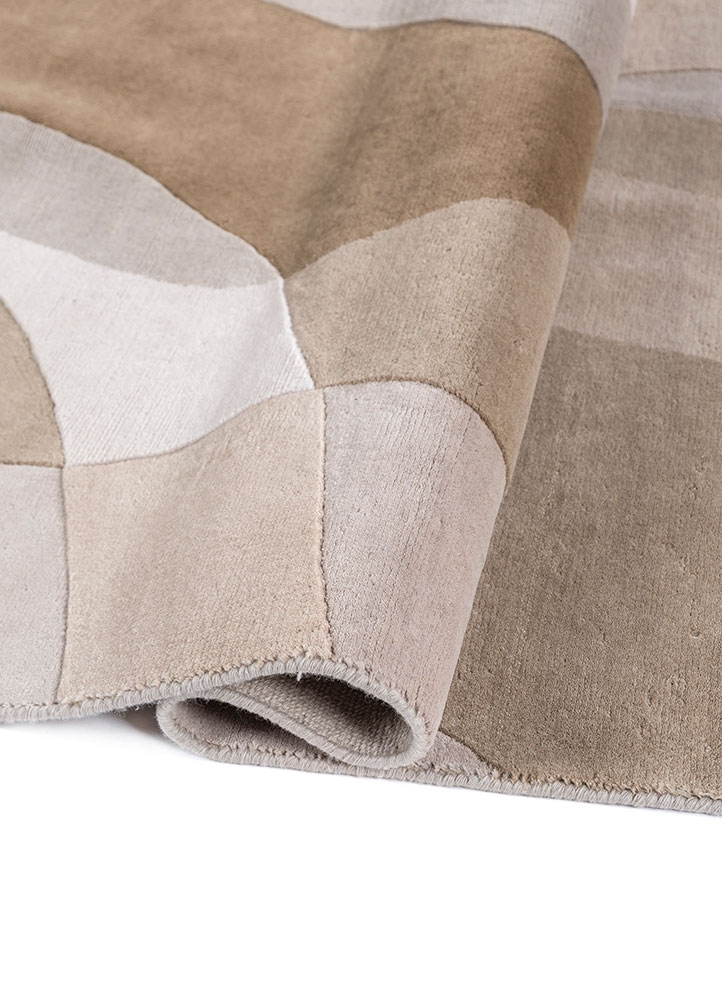 aprezo ivory wool Hand Knotted Rug - FloorShot