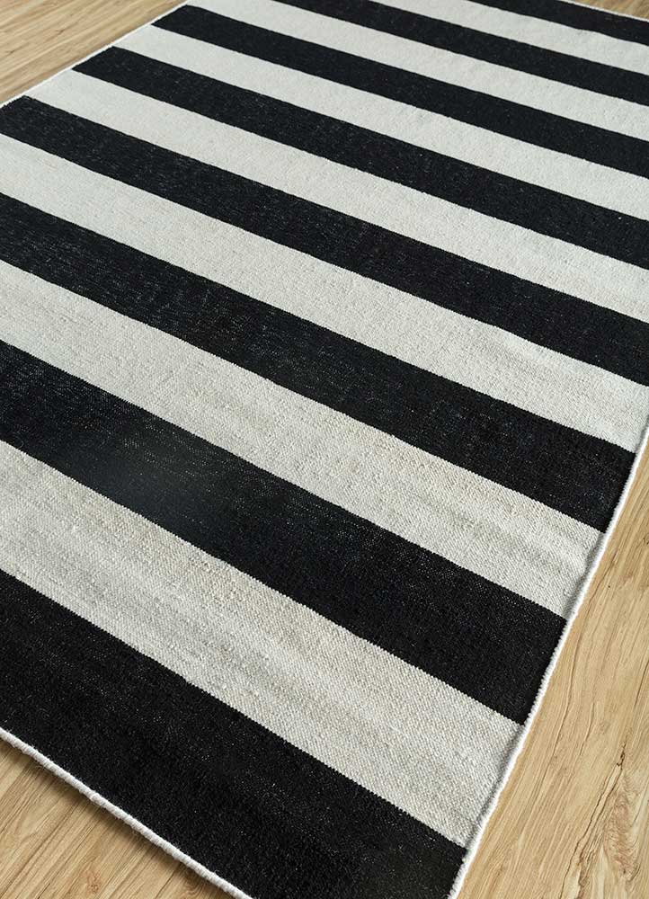 alhambra ivory wool Flat Weaves Rug - FloorShot