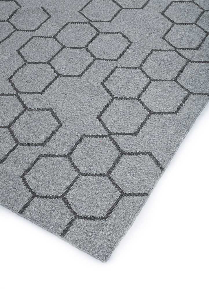 indusbar grey and black wool Flat Weaves Rug - FloorShot