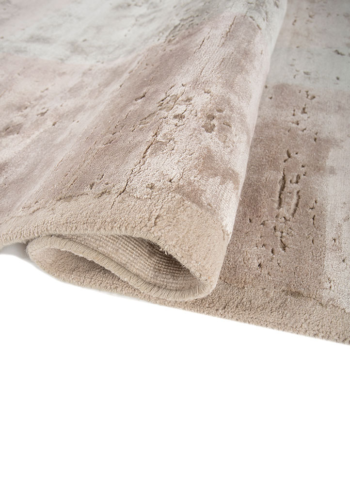 unfold by kavi ivory wool and bamboo silk Hand Knotted Rug - FloorShot