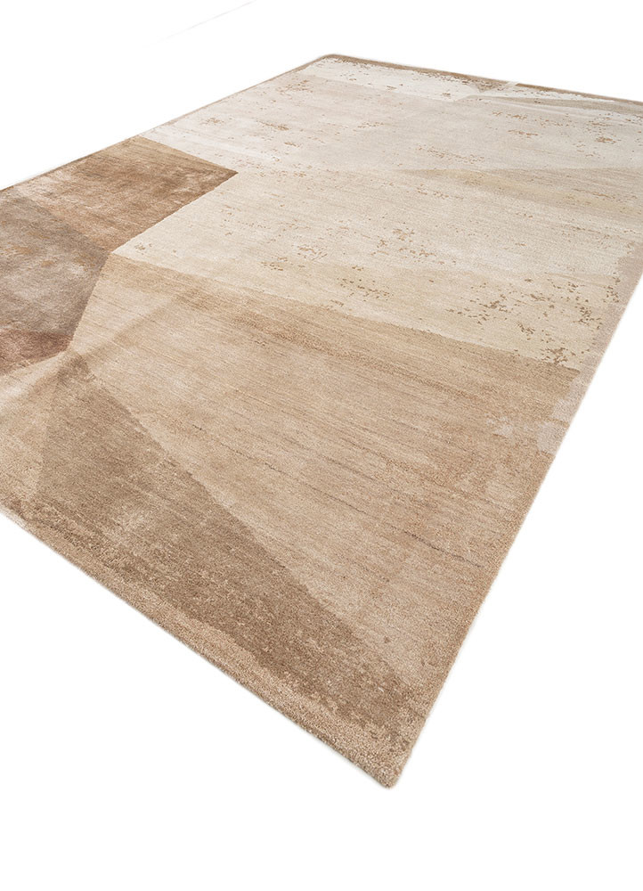 aakar by kavi ivory wool and bamboo silk Hand Knotted Rug - FloorShot aakar by kavi ivory wool and bamboo silk Hand Knotted Rug - FloorShot