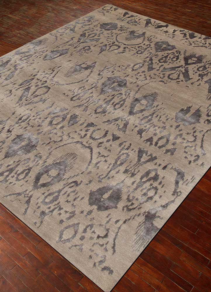 far east grey and black wool and bamboo silk Hand Knotted Rug - FloorShot far east grey and black wool and bamboo silk Hand Knotted Rug - FloorShot