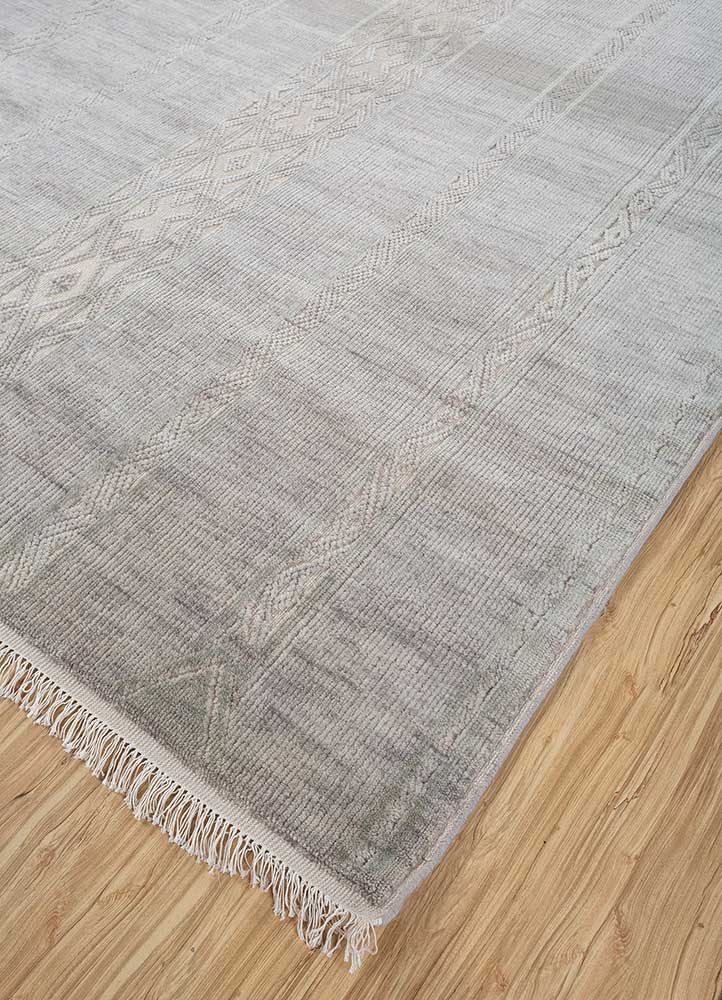 thyme grey and black wool Hand Knotted Rug - FloorShot