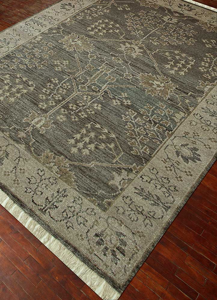 savana grey and black wool Hand Knotted Rug - FloorShot