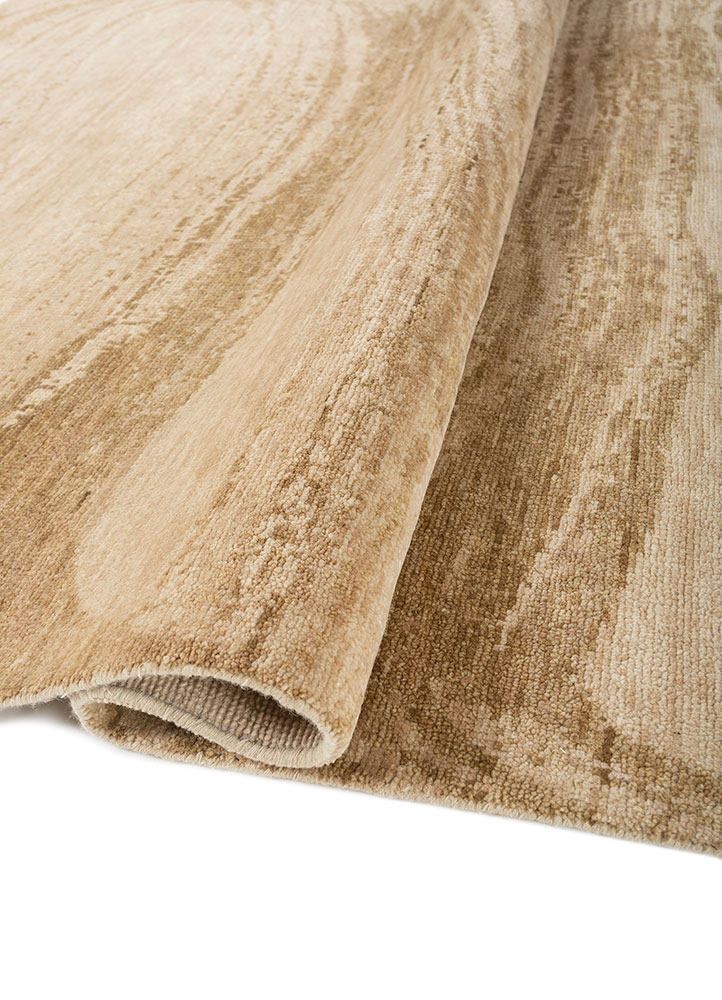 aprezo gold wool Hand Knotted Rug - FloorShot