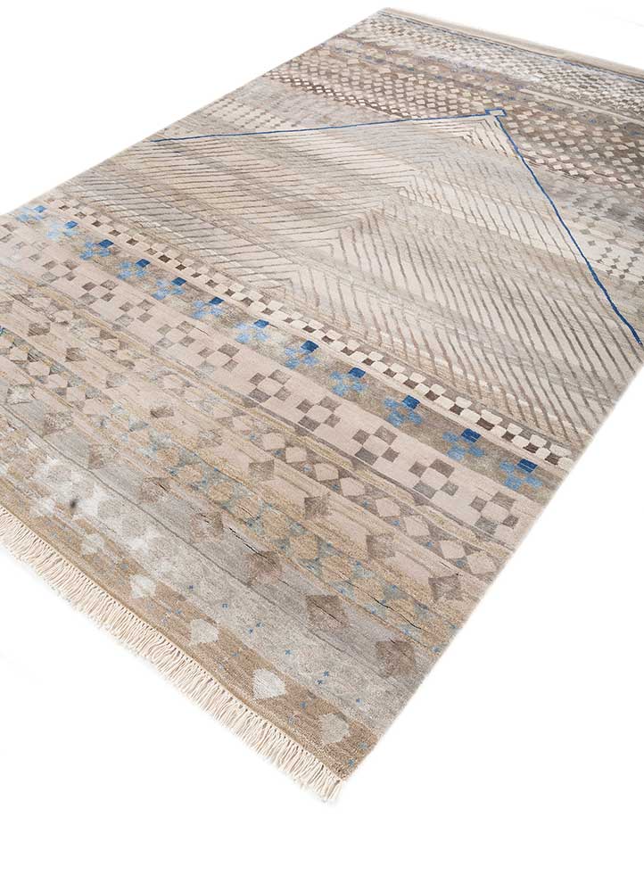 manchaha ivory wool and bamboo silk Hand Knotted Rug - FloorShot