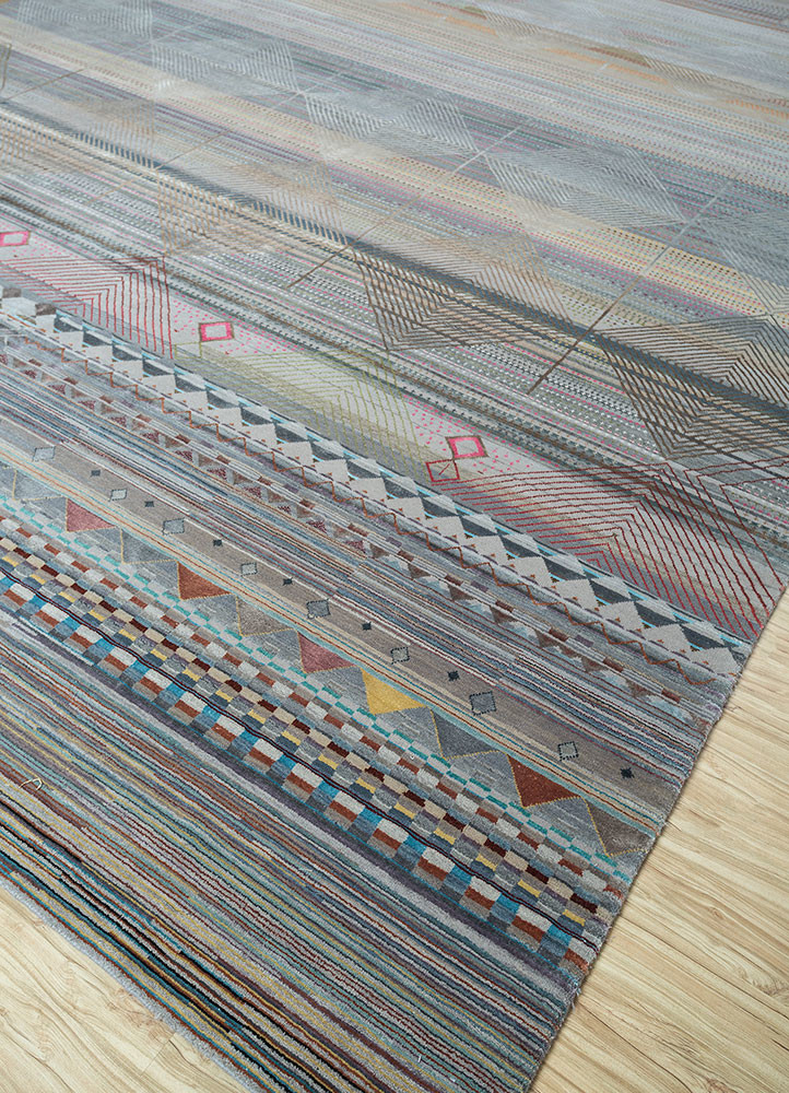 freedom manchaha grey and black wool and bamboo silk Hand Knotted Rug - FloorShot freedom manchaha grey and black wool and bamboo silk Hand Knotted Rug - FloorShot
