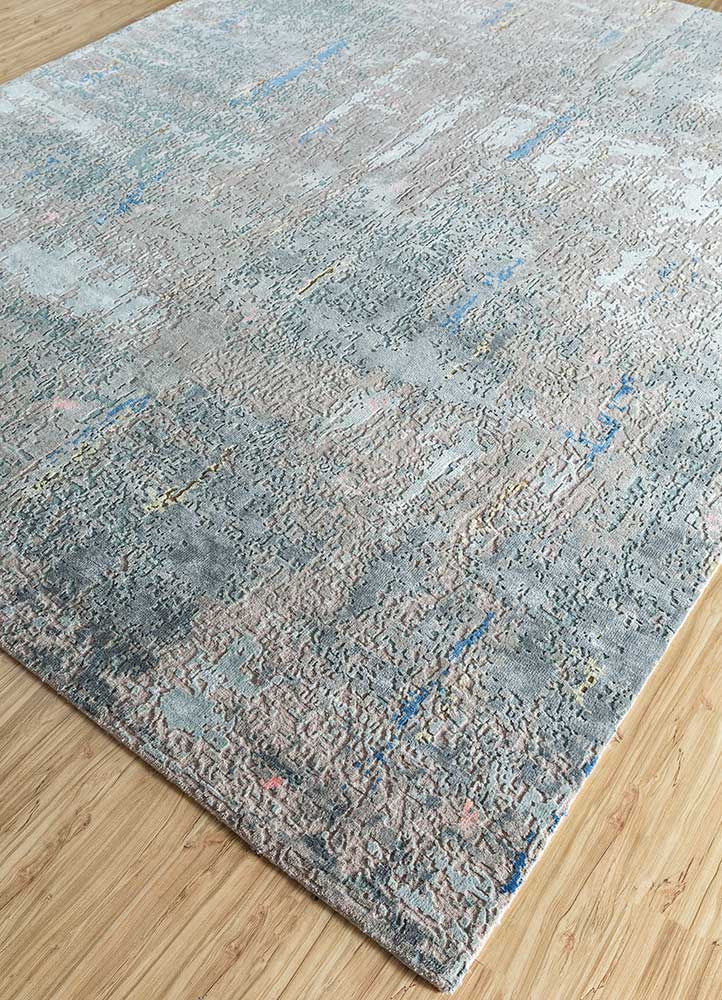 uvenuti ivory wool and bamboo silk Hand Knotted Rug - FloorShot