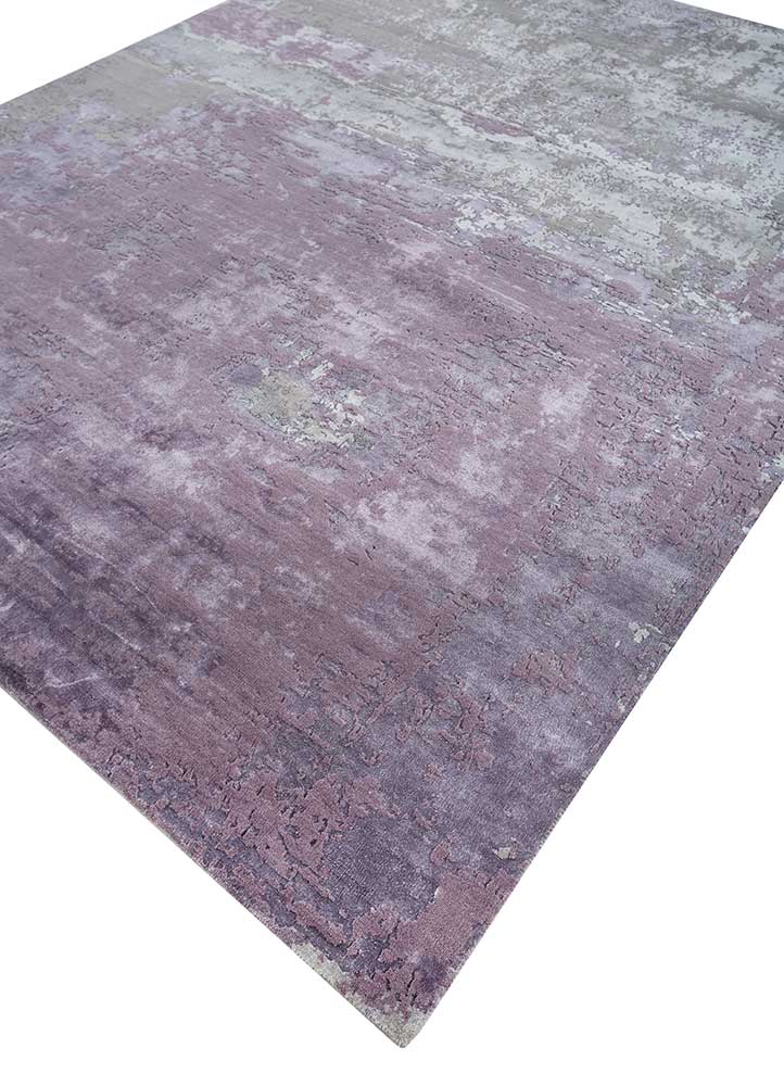 uvenuti grey and black wool and bamboo silk Hand Knotted Rug - FloorShot uvenuti grey and black wool and bamboo silk Hand Knotted Rug - FloorShot