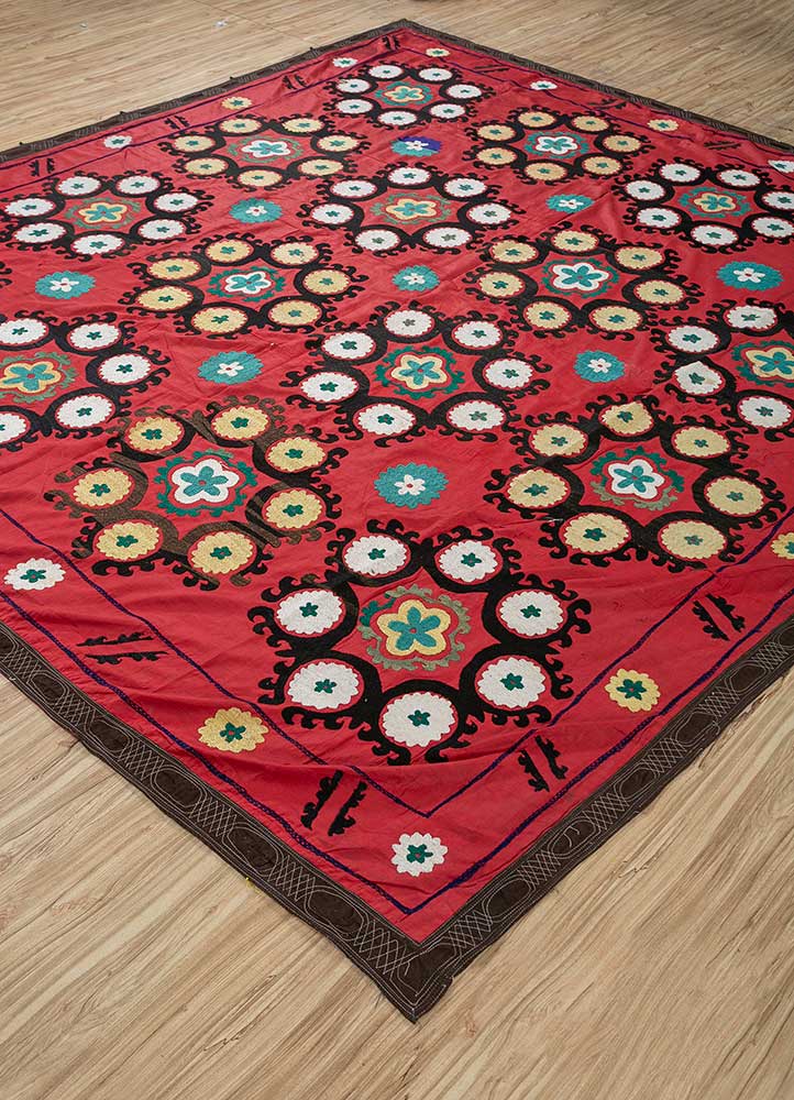 jean red and orange cotton Hand Loom Rug - FloorShot