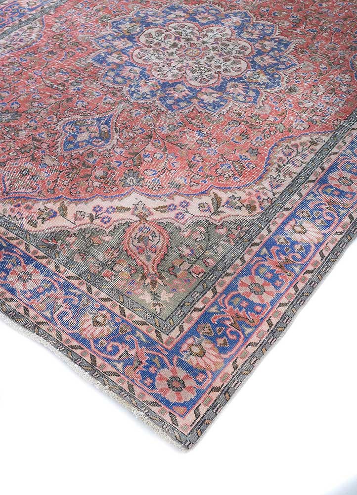 vintage multi wool Hand Knotted Rug - FloorShot vintage multi wool Hand Knotted Rug - FloorShot