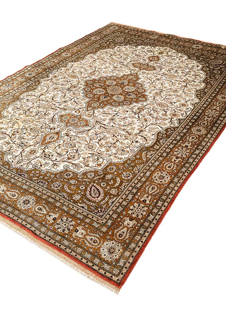 gulmarg ivory silk Hand Knotted Rug - FloorShot