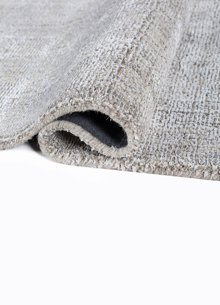 basis ivory wool and viscose Hand Loom Rug - FloorShot