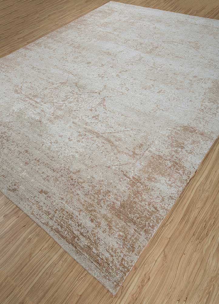 far east ivory silk Hand Knotted Rug - FloorShot
