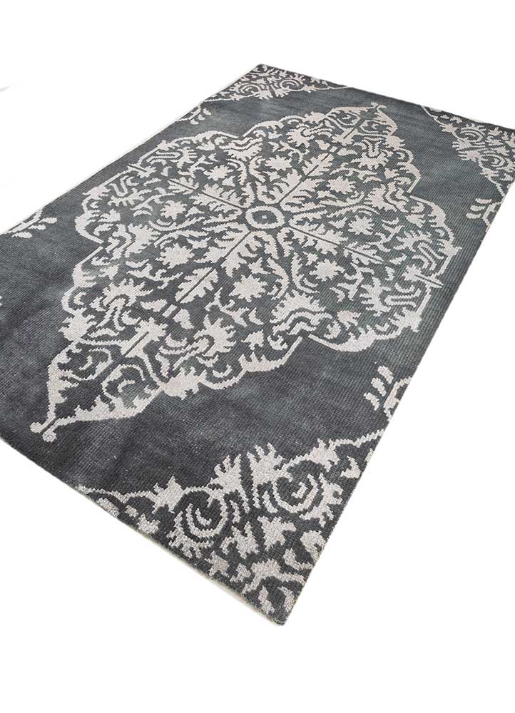 savana grey and black wool and viscose Hand Knotted Rug - FloorShot savana grey and black wool and viscose Hand Knotted Rug - FloorShot