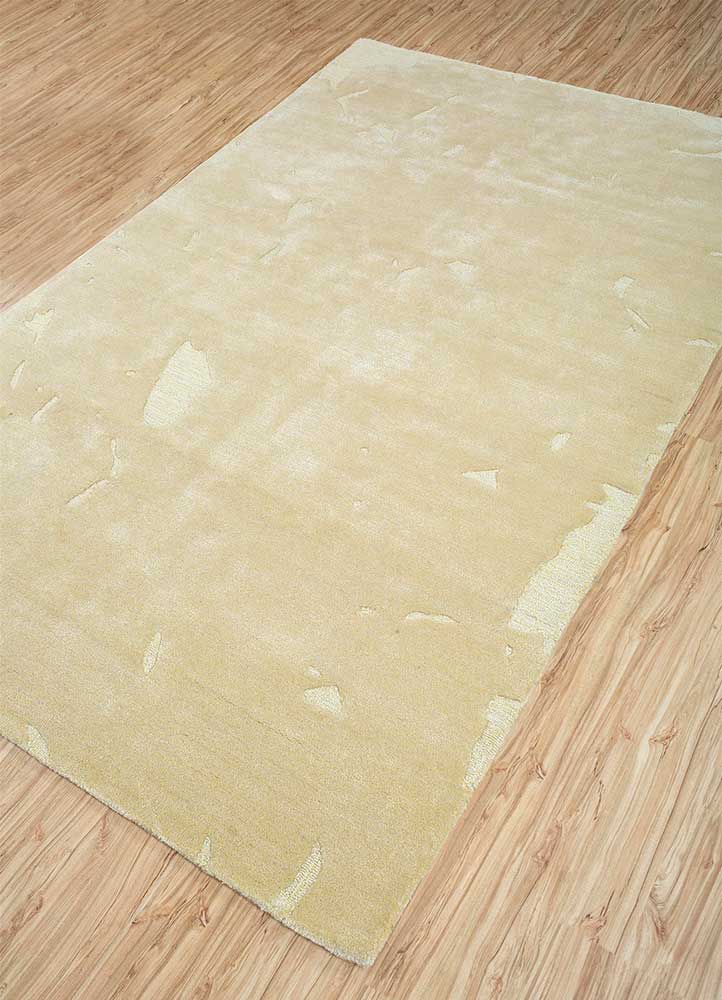 caliedo gold wool and viscose Hand Tufted Rug - FloorShot