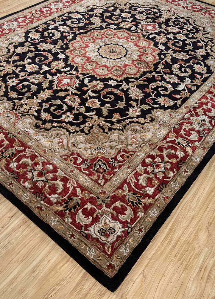 kasbah grey and black wool and viscose Hand Tufted Rug - FloorShot