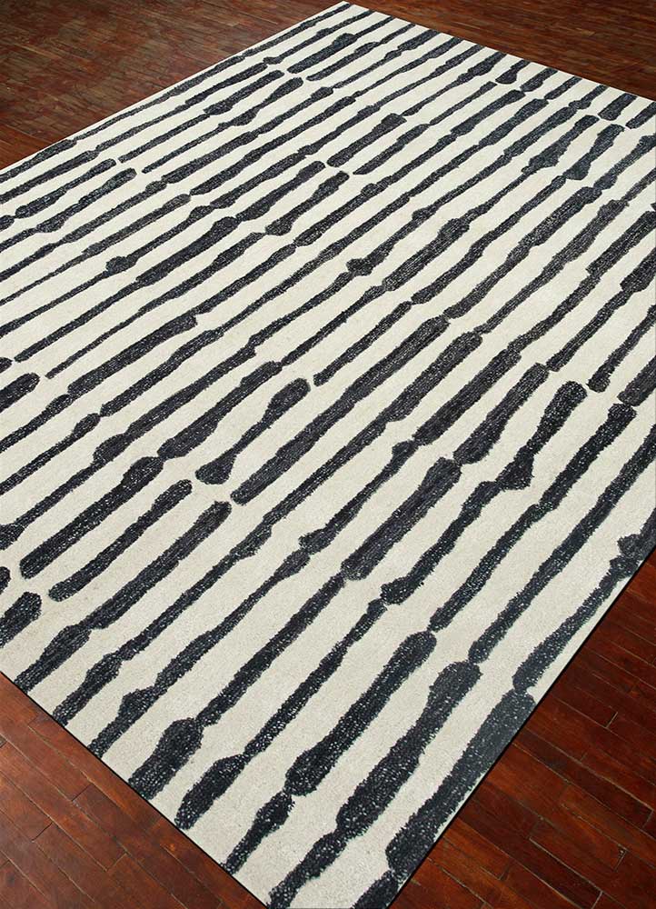 contour ivory wool and viscose Hand Tufted Rug - FloorShot