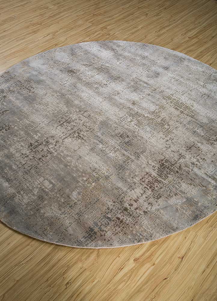 uvenuti ivory wool and bamboo silk Hand Knotted Rug - FloorShot