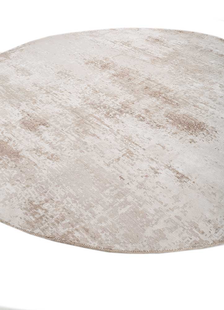 uvenuti ivory wool and bamboo silk Hand Knotted Rug - FloorShot