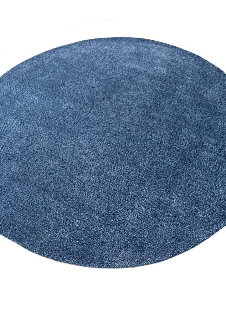 come around blue viscose Hand Tufted Rug - FloorShot