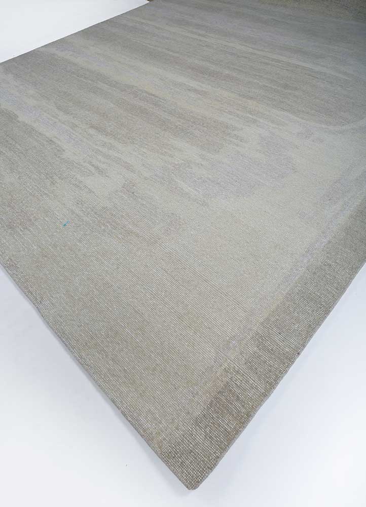 aprezo ivory wool Hand Knotted Rug - FloorShot aprezo ivory wool Hand Knotted Rug - FloorShot