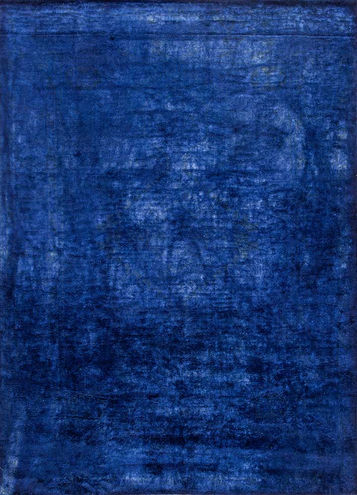 lacuna blue viscose Hand Knotted Rug - HeadShot