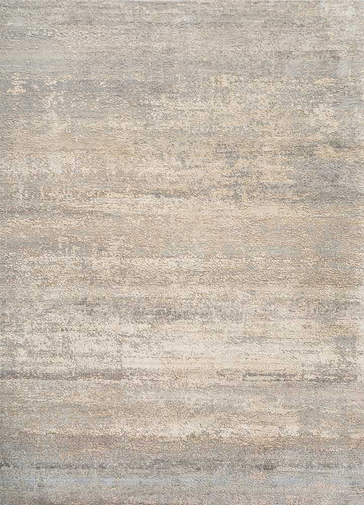  ivory wool and silk Hand Knotted Rug