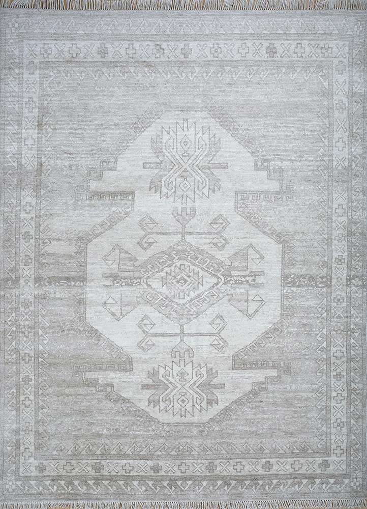 thyme grey and black wool Hand Knotted Rug - HeadShot