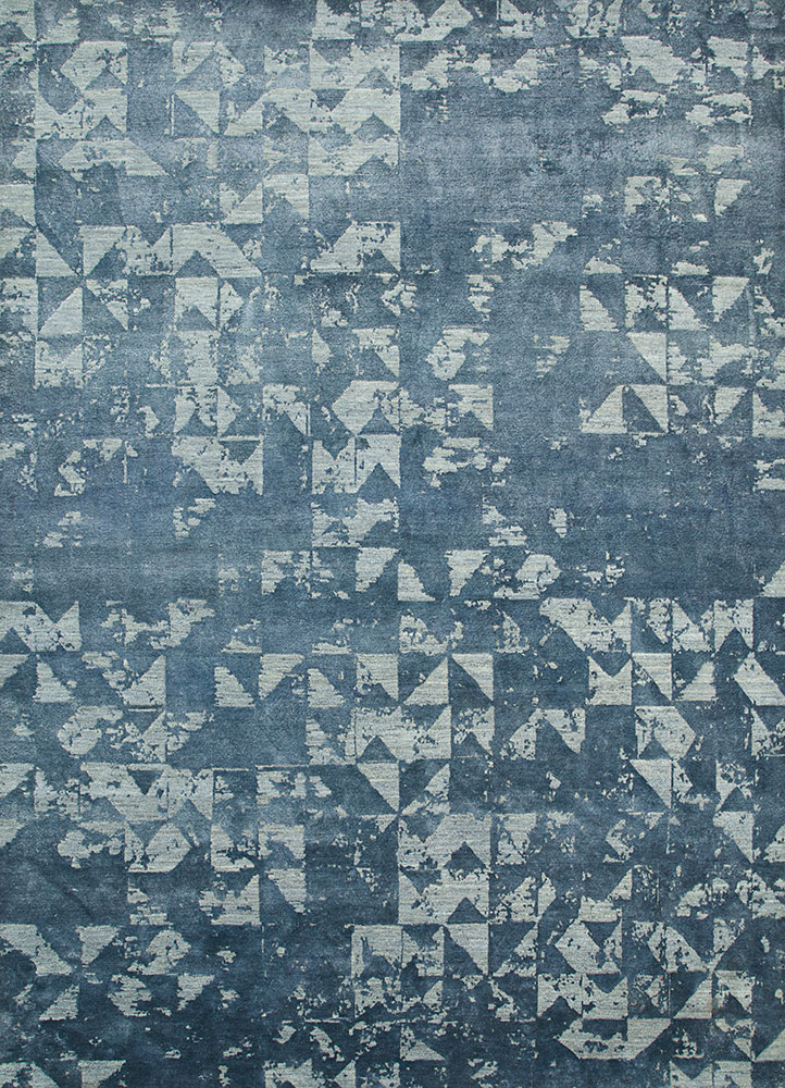 chaos theory by kavi blue wool and bamboo silk Hand Knotted Rug - HeadShot