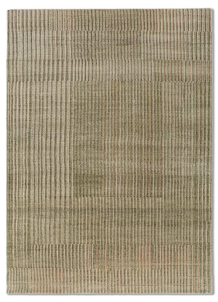 blythe green wool Hand Knotted Rug - HeadShot