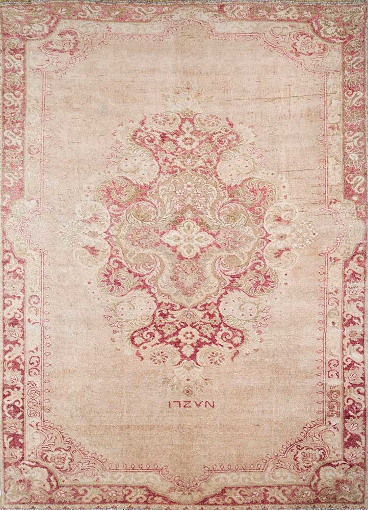 vintage red and orange wool Hand Knotted Rug - HeadShot vintage red and orange wool Hand Knotted Rug - HeadShot