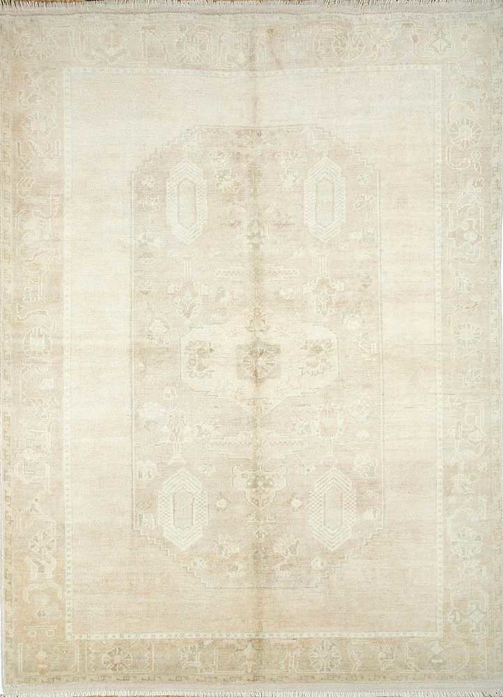 vintage beige and brown wool Hand Knotted Rug - HeadShot vintage beige and brown wool Hand Knotted Rug - HeadShot