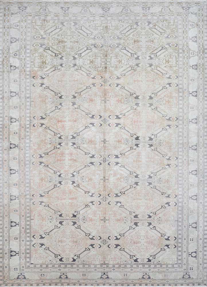 vintage ivory wool Hand Knotted Rug - HeadShot