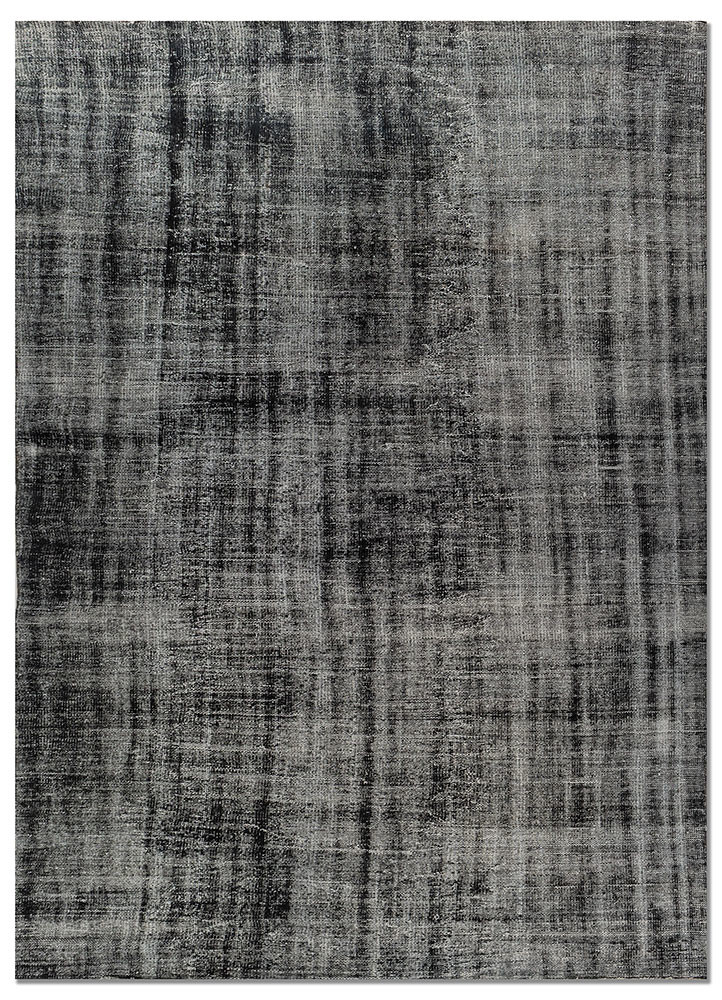 vintage grey and black wool Hand Knotted Rug - HeadShot vintage grey and black wool Hand Knotted Rug - HeadShot
