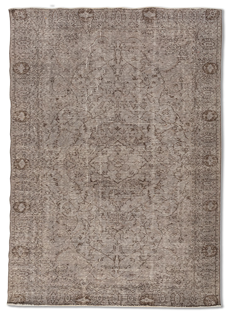 vintage grey and black wool Hand Knotted Rug - HeadShot