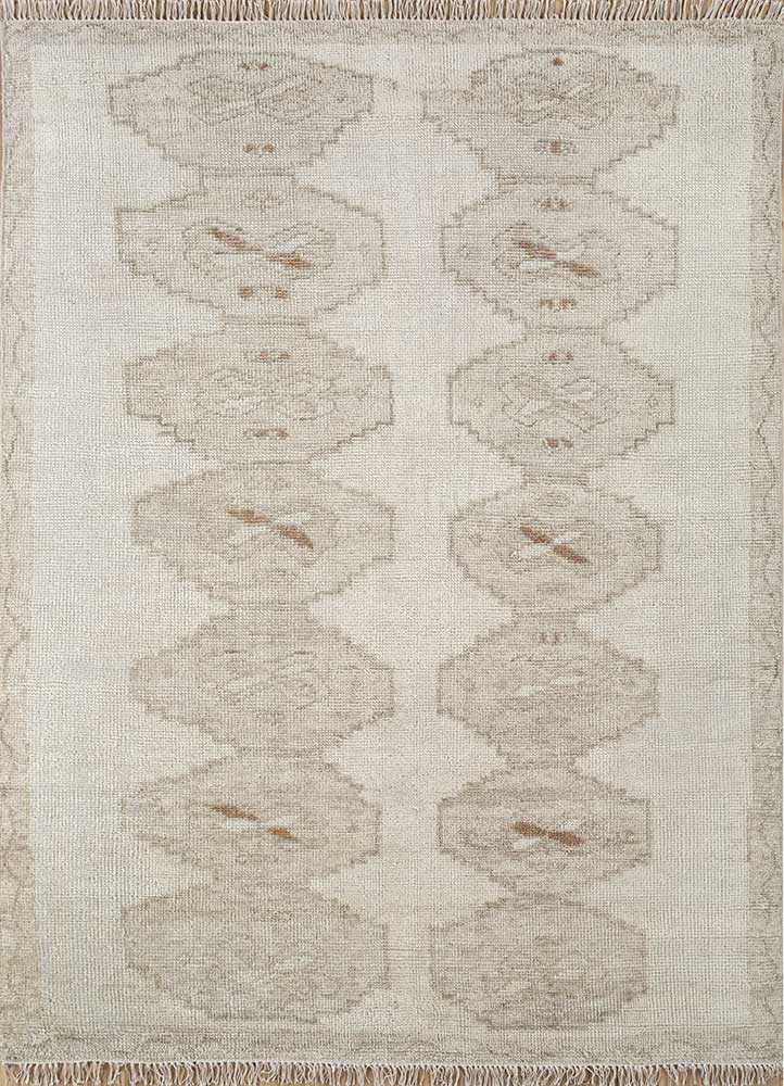 manifest ivory wool Hand Knotted Rug - HeadShot